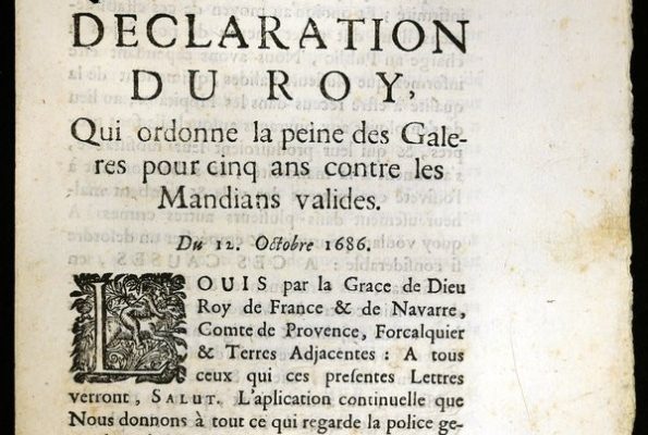 Document imprimé de 1686 : Déclaration du roi Louis XIV ordonnant la peine des galères pendant cinq ans contre les mendiants valides.